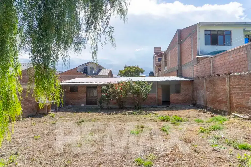 Foto 13 de Terreno en venta en esquina a 2 cuadras de Av Villazon