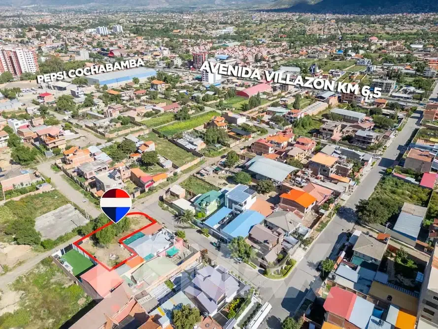 Foto 5 de Terreno en venta en esquina a 2 cuadras de Av Villazon