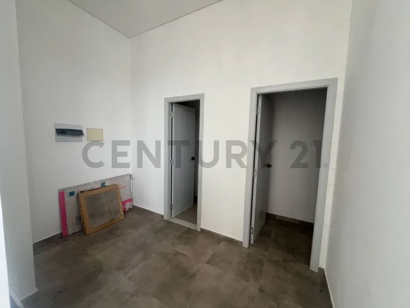 Foto 6 de Local Comercial en Venta | Condominio Vila Real