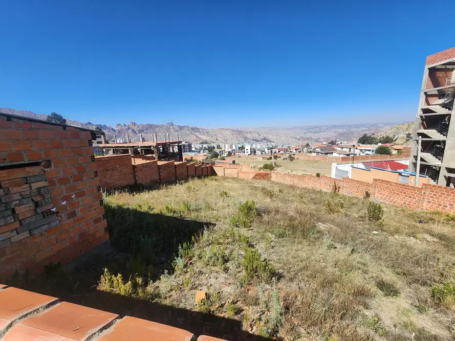 Foto 3 de Terreno en Venta ‼️ Lomas de Achumani