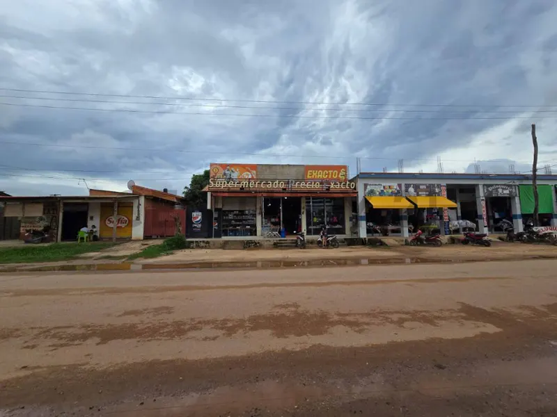 Foto 7 de Ambiente Comercial Sobre Avenida Asfaltada, por Debajo de Su Precio Comercial!!