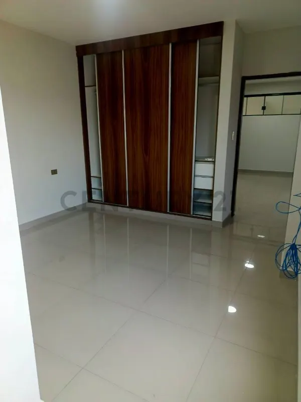 Foto 7 de Departamento de 3 Dormitorios en alquiler , Av Brasil 1 y 2 do anillo