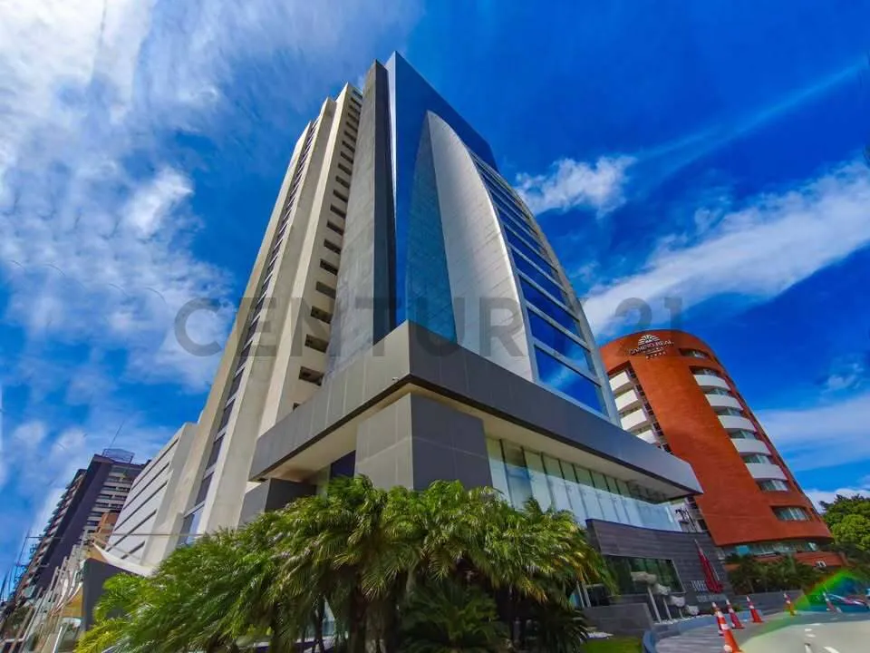 Foto 7 de Local en Planta Baja y Mezanine en Alquiler en Equipetrol en Zona Empresarial