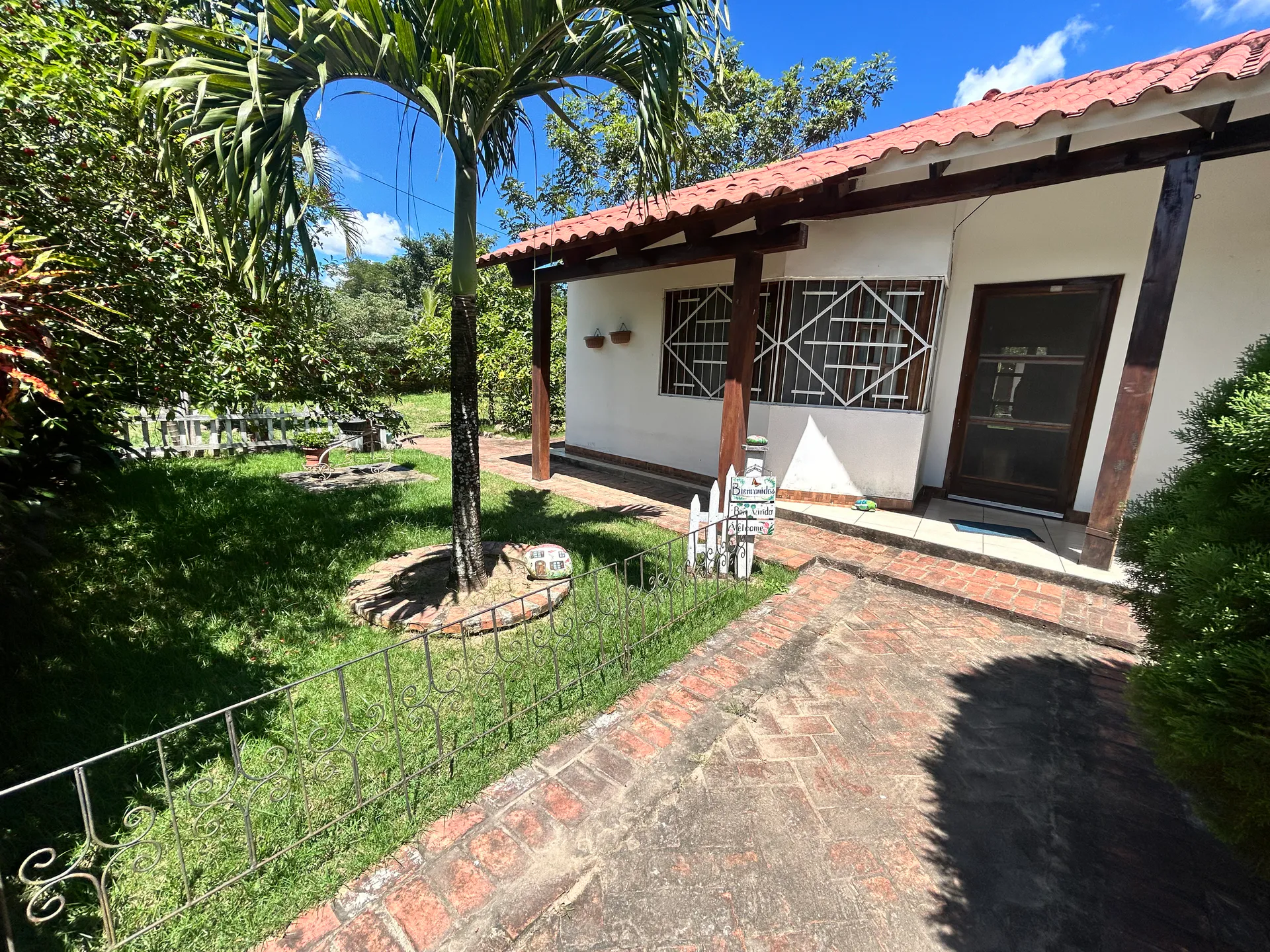 Foto 9 de ¡Relájate o Invierte en Una Casa Estilo Cabaña en Buena Vista!