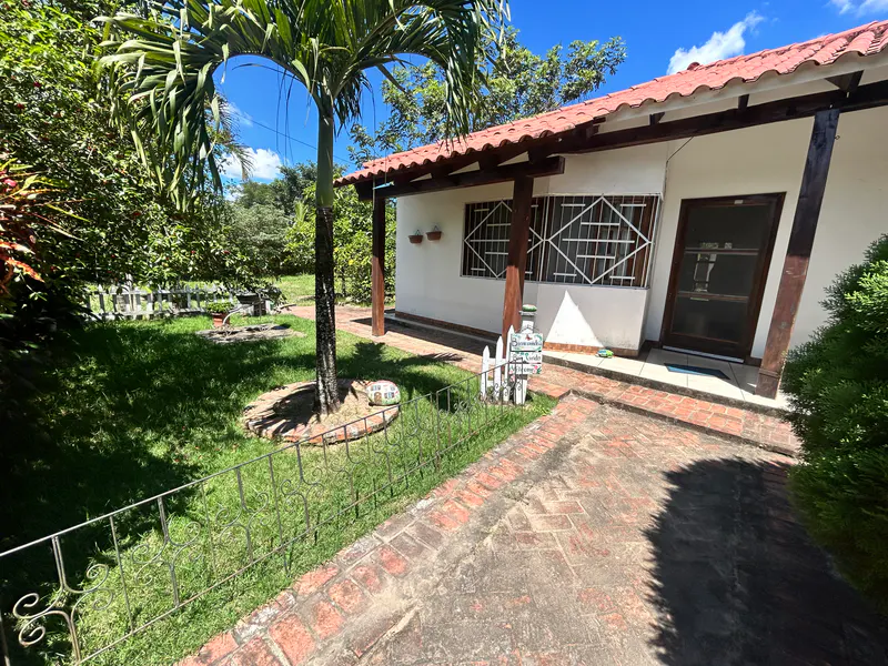 Foto 9 de ¡Relájate o Invierte en Una Casa Estilo Cabaña en Buena Vista!
