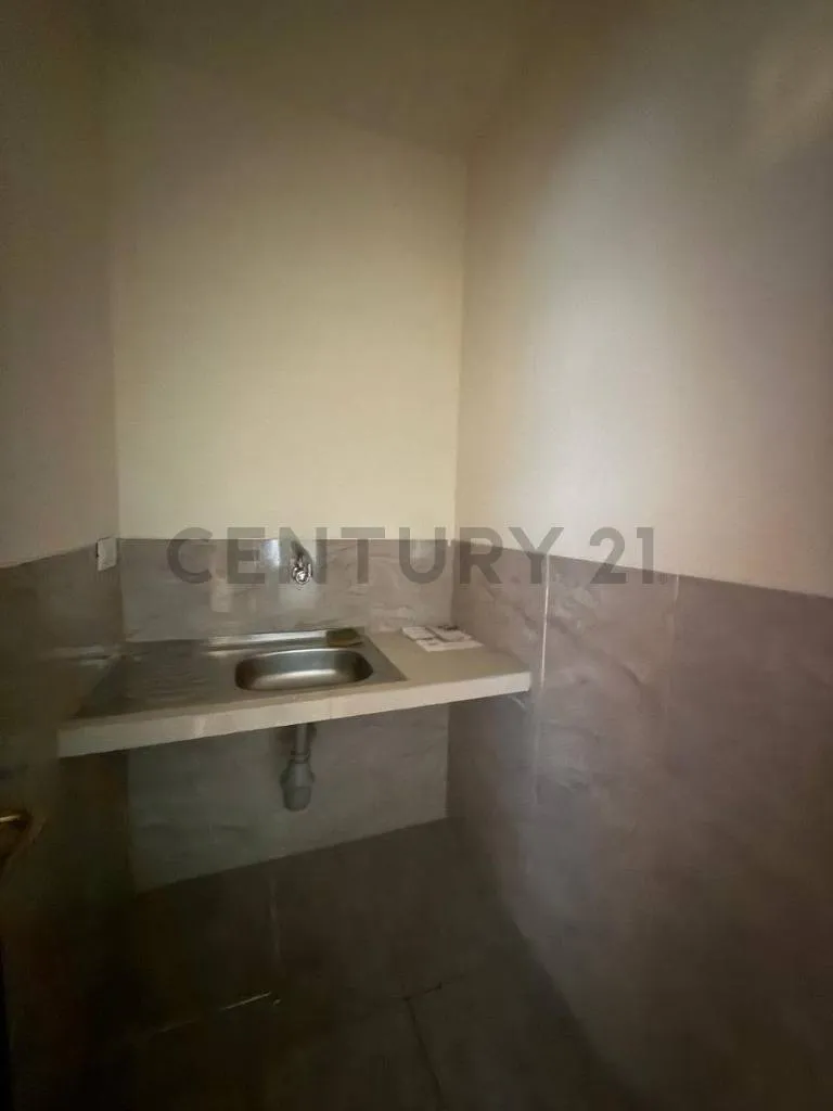 Foto 8 de Oficina en Venta, Avenida Hernando Siles