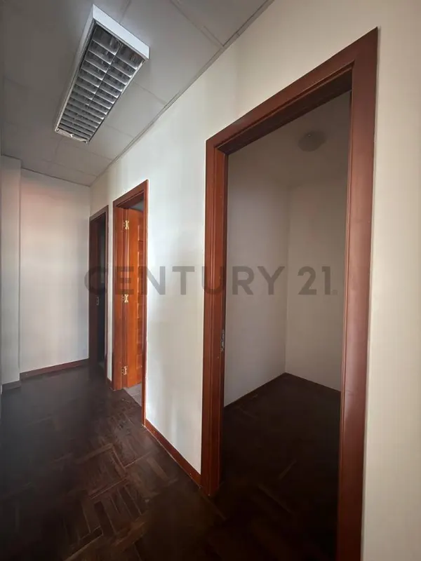 Foto 6 de Oficina en Venta, Avenida Hernando Siles