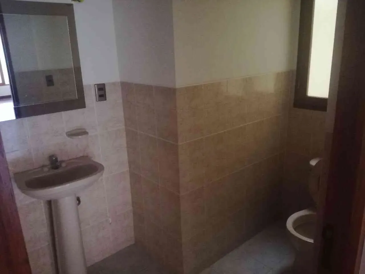 Foto 3 de Departamento en alquiler en Llojeta