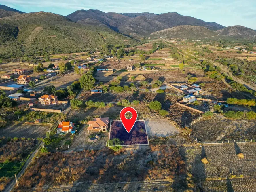 Foto 4 de Amplio Lote Agrario en Venta Camino a Tarata