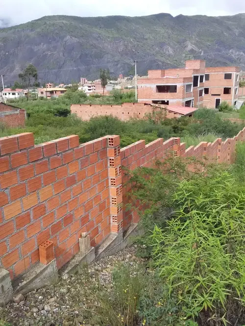Foto 4 de erreno en venta de 1.025,73 m² en Mecapaca, ideal para inversión y desarrollo
