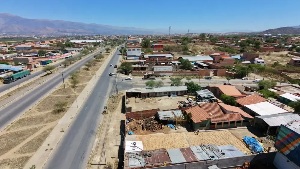 Foto 3 de Lote Comercial en Esquina Sobre 2 Avenidas – Morros Blancos