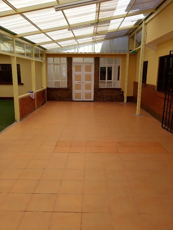 Foto 5 de Hermosa Casa Para Negocio (ex Chiqui Boom)