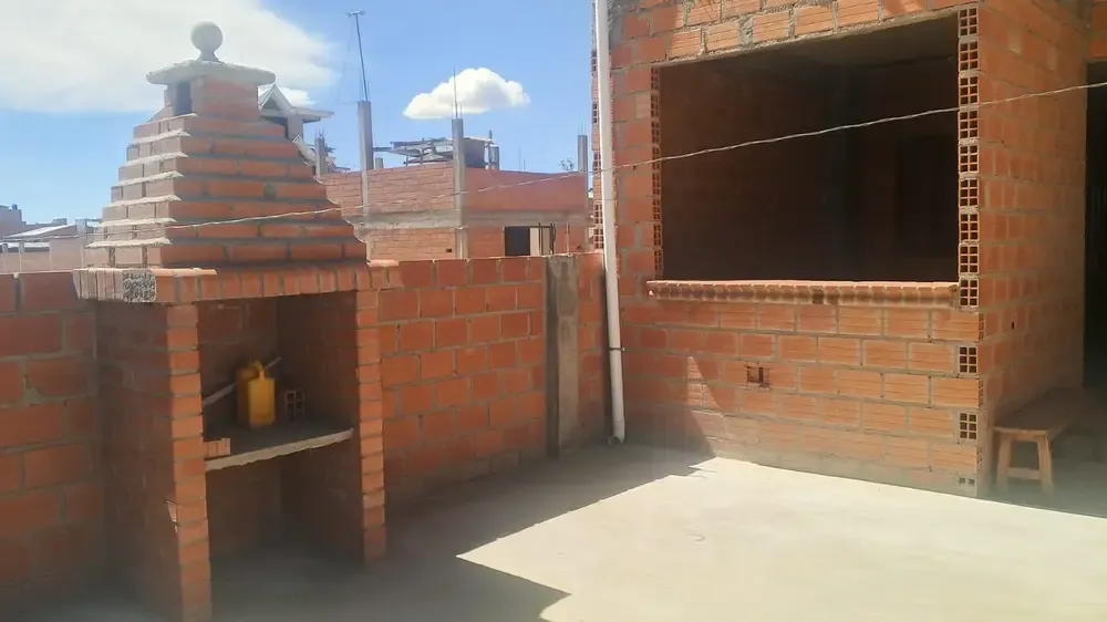 Foto 8 de Oportunidad de Inversión! Casa en Construcción en Venta Alto Lima
