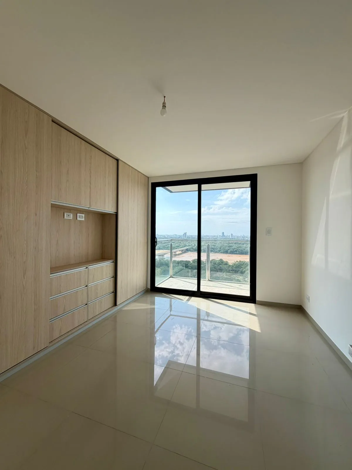 Foto 8 de Exclusivo departamento en alquiler en el Urubo