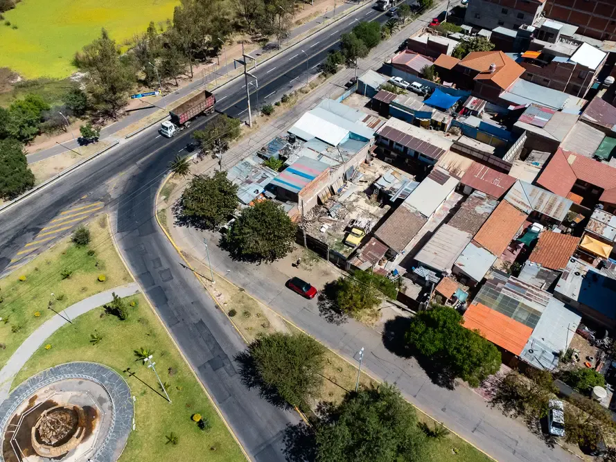 Foto 6 de Oportunidad de Inversion Lote en Venta Zona Circuito Bolivia