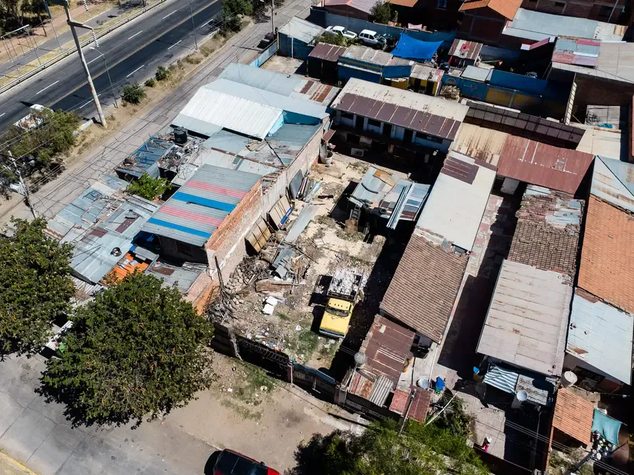 Foto 9 de Oportunidad de Inversion Lote en Venta Zona Circuito Bolivia