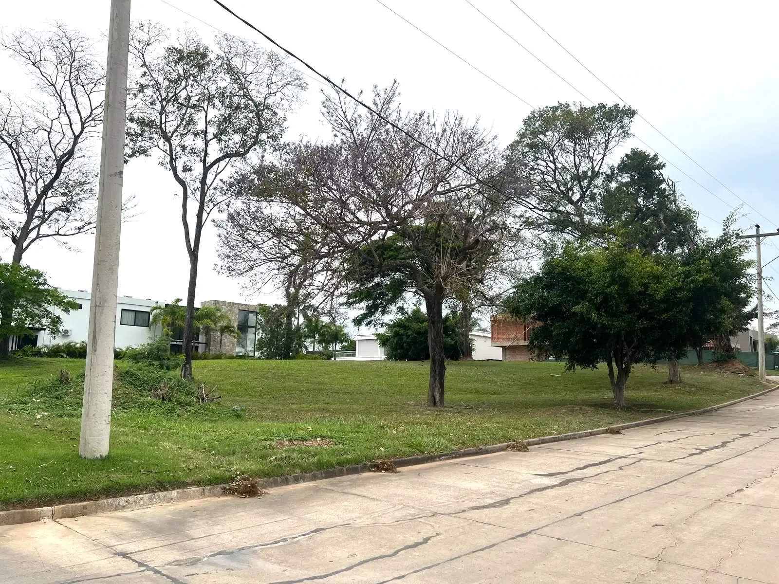 Foto 4 de Terreno en venta Urubo Golf