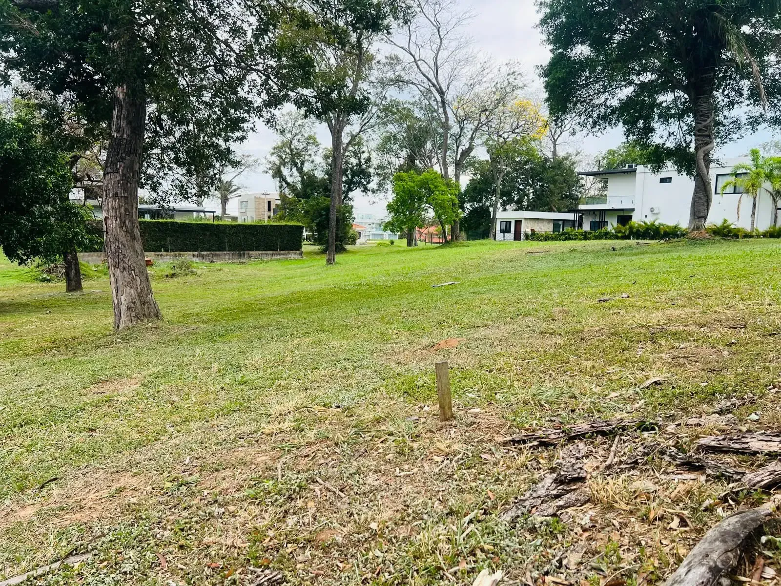 Foto 3 de Terreno en venta Urubo Golf