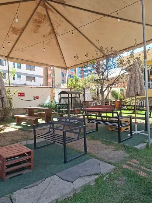 Foto 3 de Casa Comercial en Venta en San Miguel a Pasos de La Calle 21