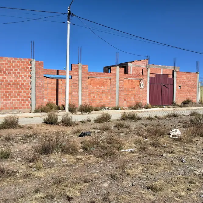 Foto 1 de Terreno en Venta – Zona Senkata, Marquirivi y Peñas