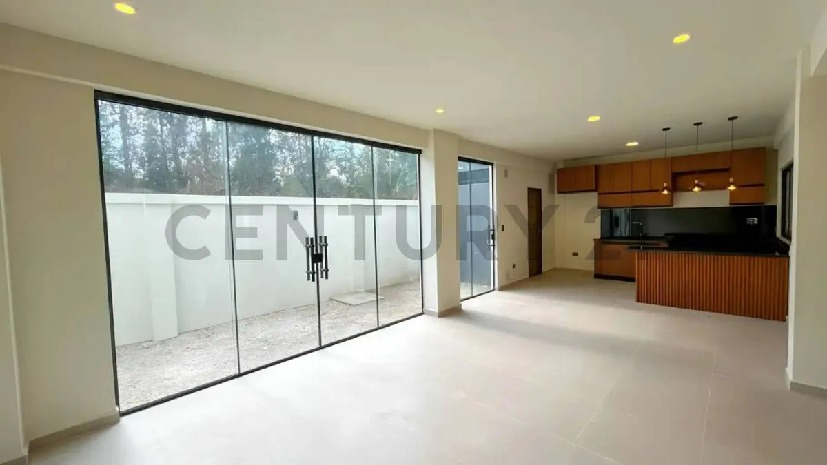 Foto 7 de Casa en Venta | Condominio Jardines del Oeste - Casa N.º 7 Chiquicollo
