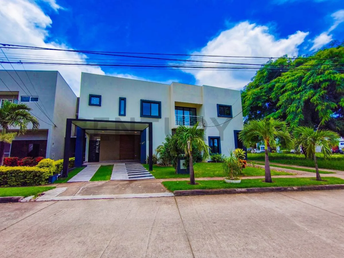 Foto 2 de Casa en Alquiler | Condominio Asai 1 | Km9 Doble Via a La Guardia