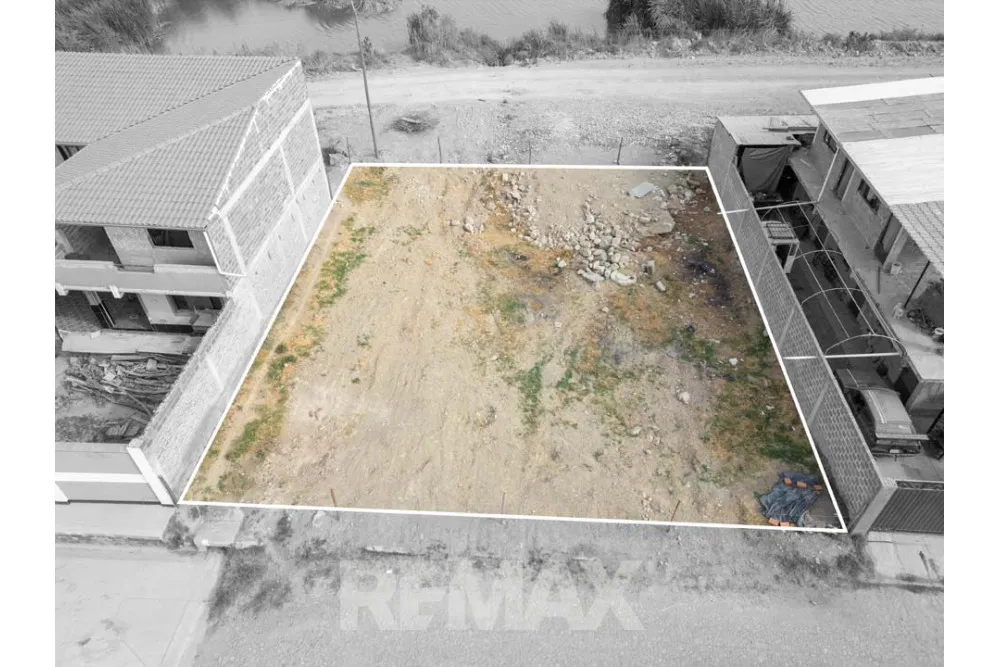 Foto 9 de Amplio terreno en venta - Santa Rosa, Colcapirhua