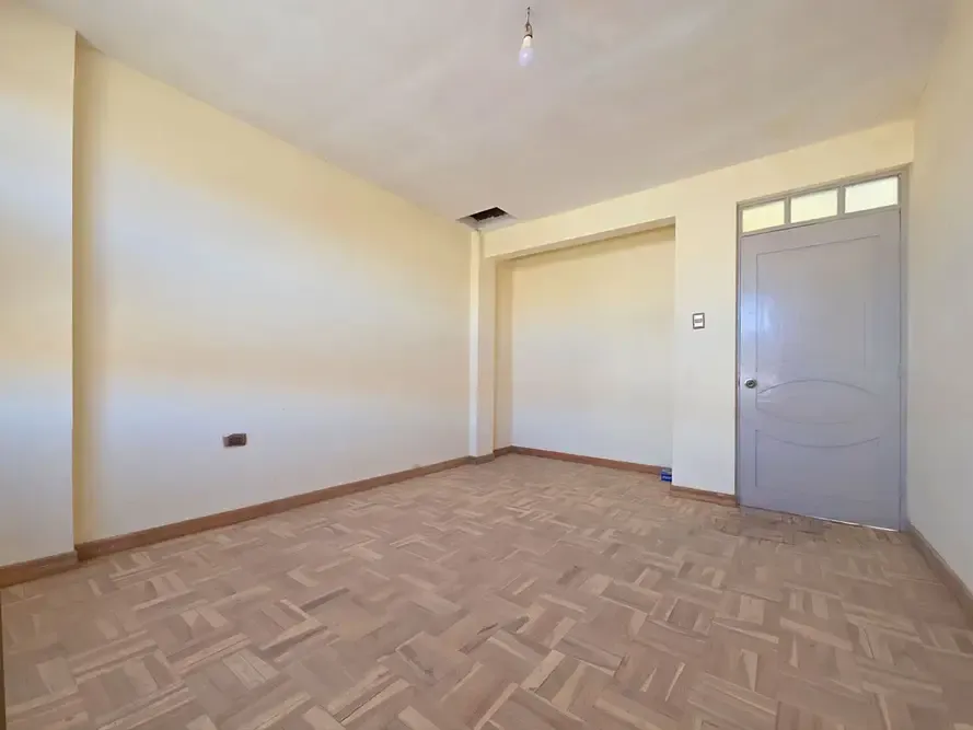 Foto 1 de Casa en Venta Urb. Primero de Mayo