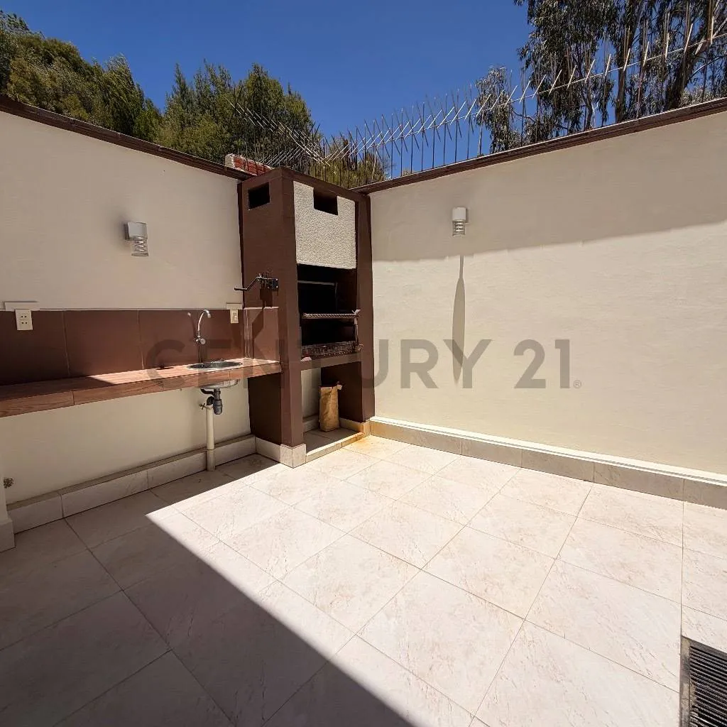 Foto 4 de Departamento Con Garaje Baulera y Terraza