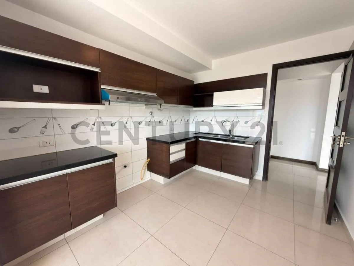 Foto 2 de Departamento de 3 Dormitorios en Alquiler | Torres Aventura