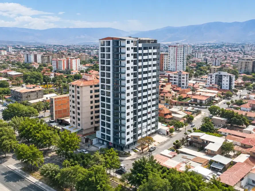 Foto 1 de 🌆✨ Garzonier Amoblado en Alquiler – Torre Wam | Piso 15