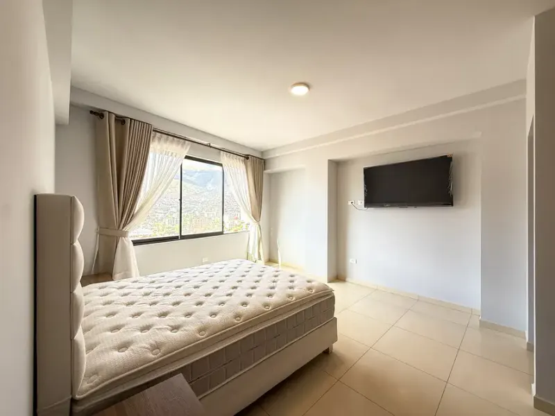 Foto 12 de 🌆✨ Garzonier Amoblado en Alquiler – Torre Wam | Piso 15