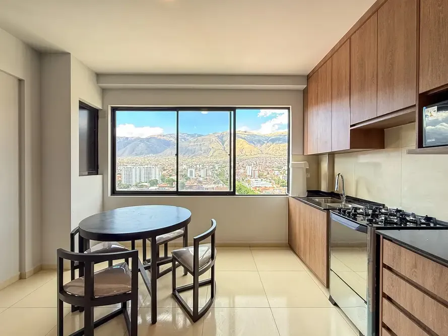 Foto 3 de 🌆✨ Garzonier Amoblado en Alquiler – Torre Wam | Piso 15