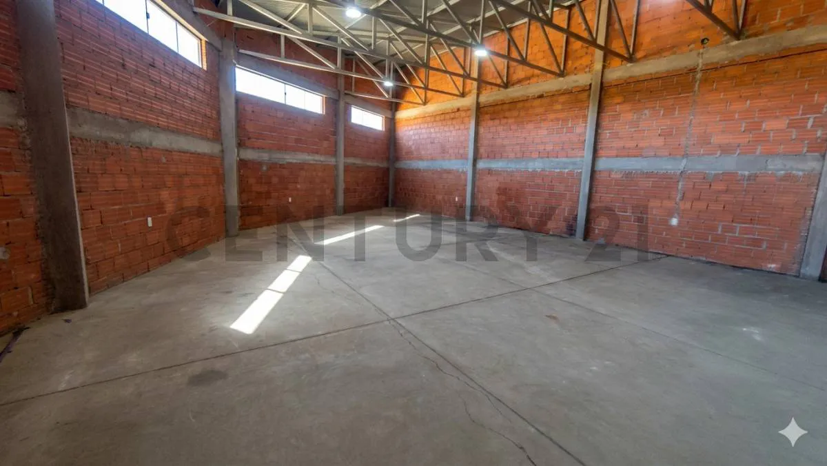 Foto 3 de Alquiler de Galpón 135m² a 2 Cuadras de La Circunvalación, Tarija