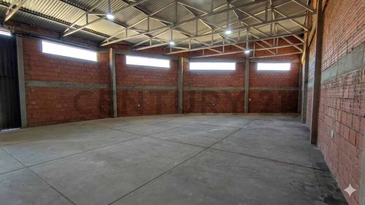 Foto 5 de Alquiler de Galpón 135m² a 2 Cuadras de La Circunvalación, Tarija