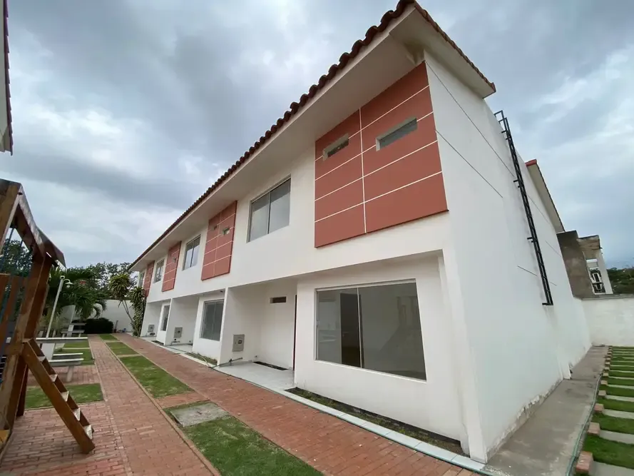 Foto 2 de Casa en Condominio en Anticretico