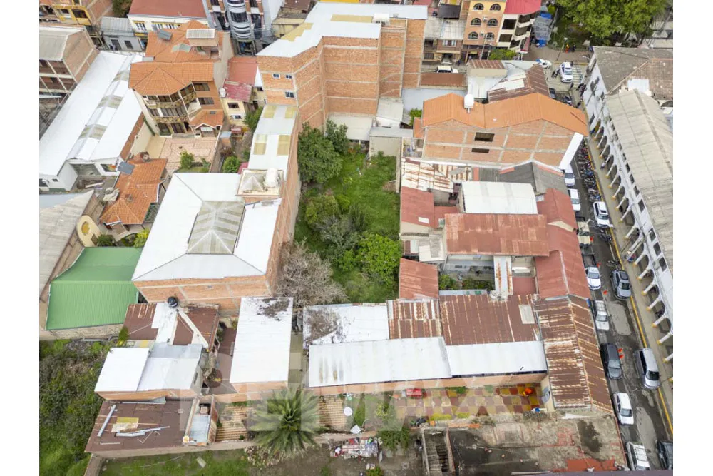 Foto 4 de Terreno Comercial en Venta - Quillacollo