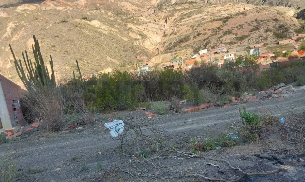 Foto 2 de De Ocasion Terreno en Venta en Taipichullo