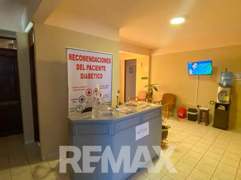 Foto 6 de Casa a Precio de Terreno en Venta Calle Jordan
