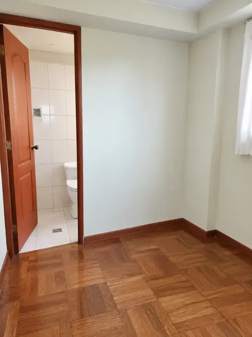 Foto 3 de Departamento en Alquiler en Sopocachi