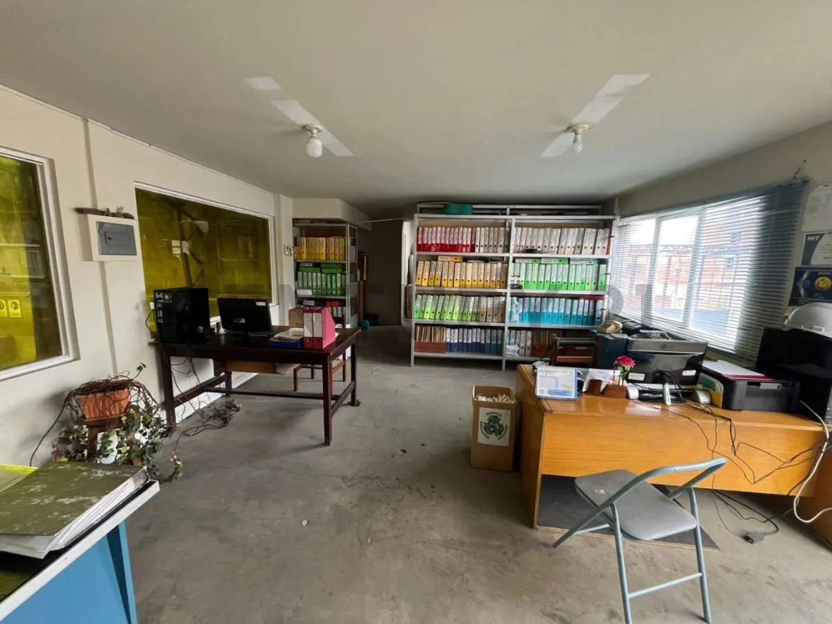 Foto 12 de En Venta Terreno Industrial en La Ciudad de El Alto