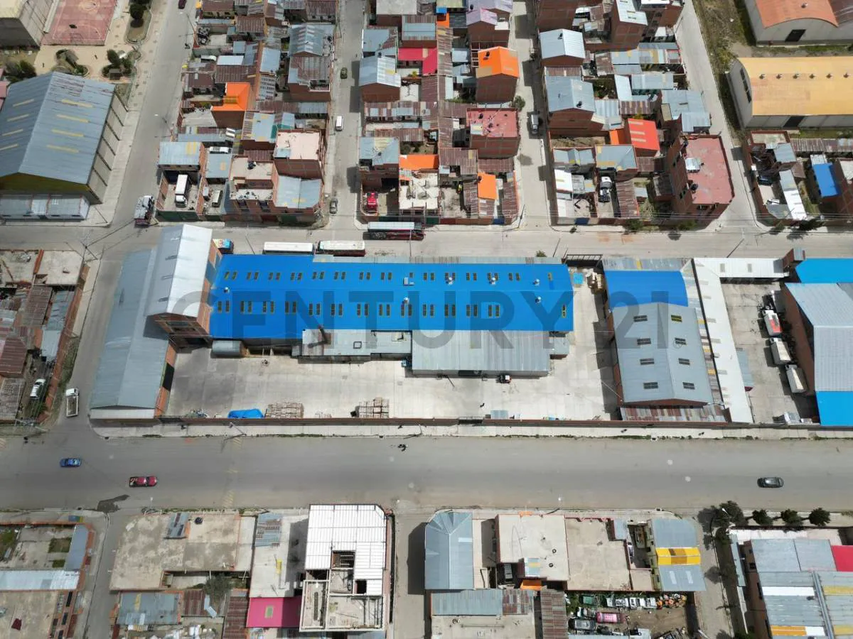 Foto 1 de En Venta Terreno Industrial en La Ciudad de El Alto