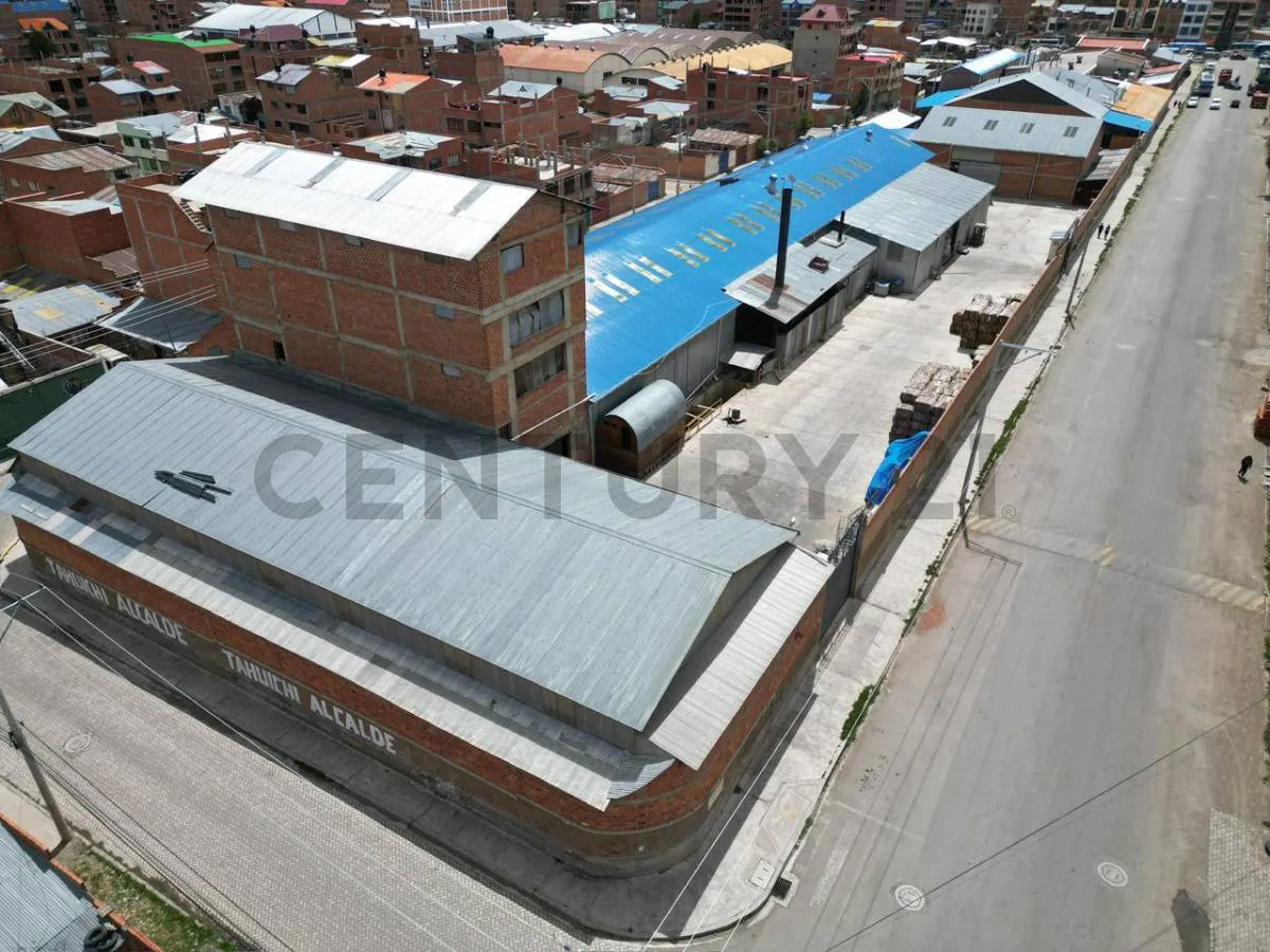 Foto 2 de En Venta Terreno Industrial en La Ciudad de El Alto