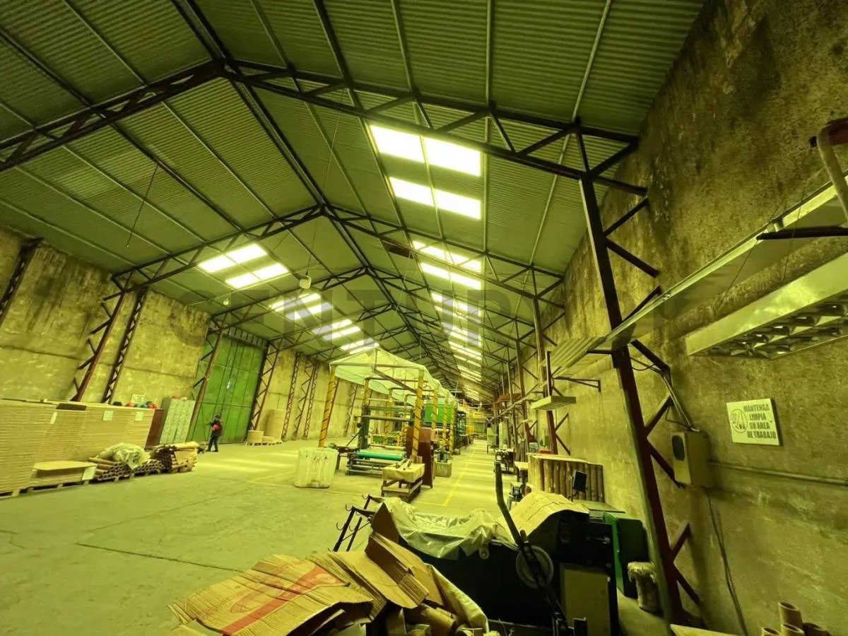 Foto 5 de En Venta Terreno Industrial en La Ciudad de El Alto