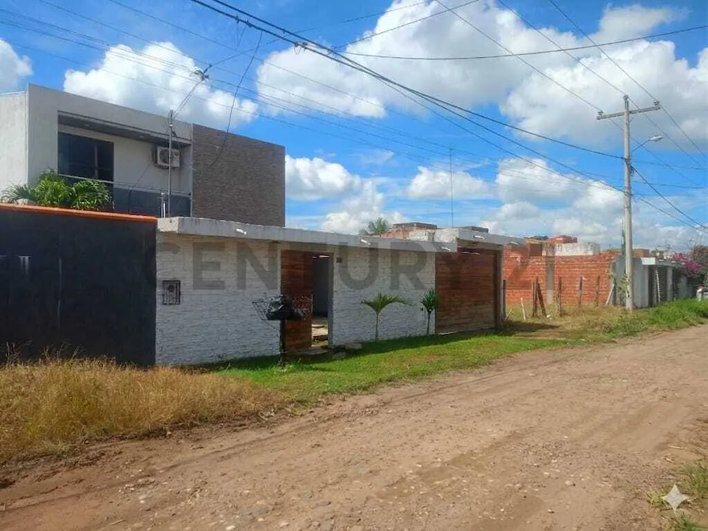 Foto 4 de Anticrético casa de 5 dormitorios Urb. Totaises