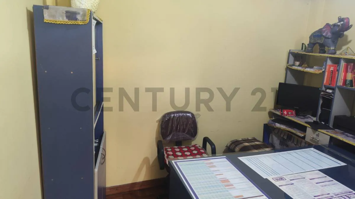 Foto 5 de Oficina Comercial en Venta en El Corazón del Centro Paceño