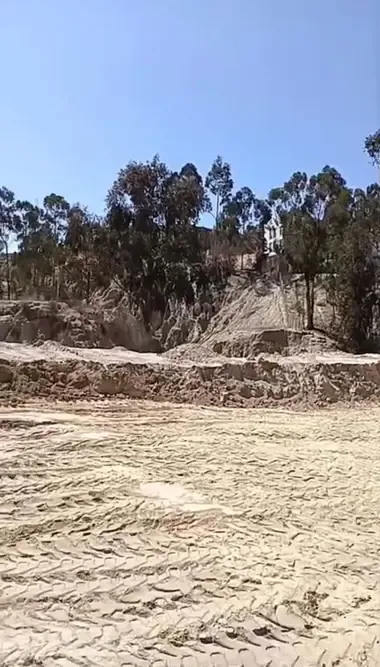 Foto 1 de Terreno de 7.000 m² en Achocalla, La Paz