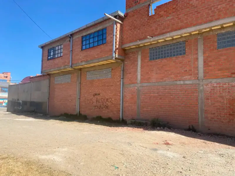 Foto 12 de Galpón en Senkata - 1.000m2