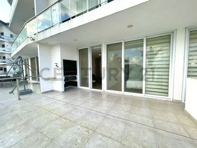 Foto 1 de Hermoso Departamento de 2 Dorms. Completamente Amoblado y Equipado
