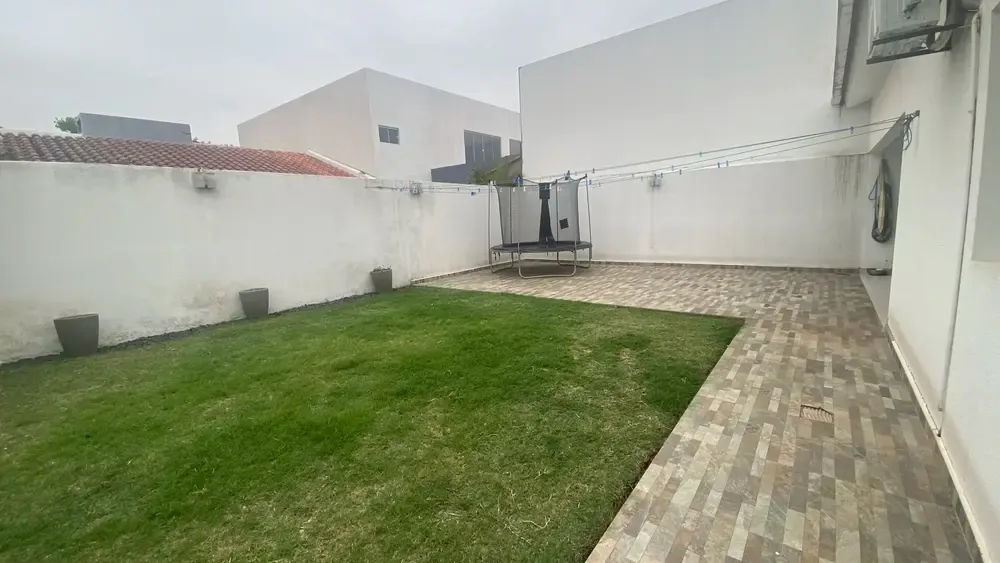 Foto 11 de Casa de 3 Dorm en Venta - Condominio Asa I Av. Doble Via La Guardia